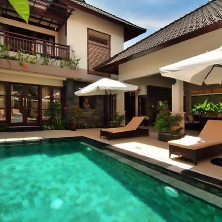 Gili Pearl Three Bedroom Villa Джили Трауанган Екстериор снимка