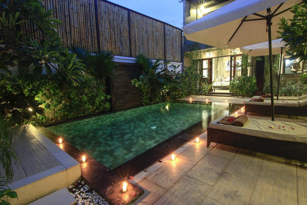 Gili Pearl Three Bedroom Villa Джили Трауанган Екстериор снимка