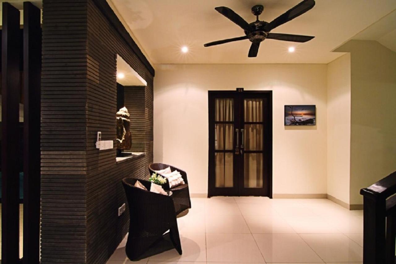 Gili Pearl Three Bedroom Villa Джили Трауанган Екстериор снимка